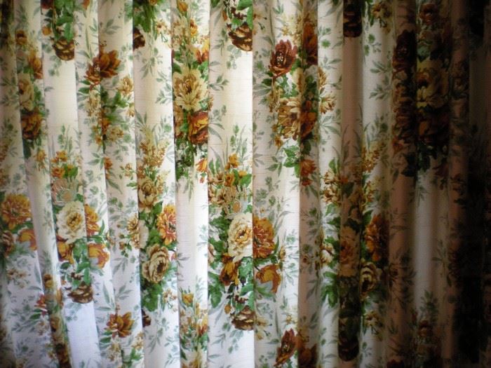Vintage barkcloth draperies. 6 extra wide panels, lined.