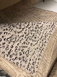 NEW 11ft x 11.6ft Bellbridge Brown Van Gogh Leopard Print Carpet Surged Edges