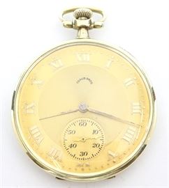 Traub Bros, (Longines) 14k Gold Pocket Watch -
Traub Bros. Detroit Mich, (Longines) 14k Gold pocket watch. 12 size, 17 j, Adj 3 pos, DMK, SW, PS, Longines 14k Yellow Gold, OF, Gold tone dial w/Roman numerals. Serial #3244313. 48.5 grams total weight. Some wear, minor denting, monogrammed rear cover, weak hinge on inscribed cuvette. Winds, sets and running when cataloged.
