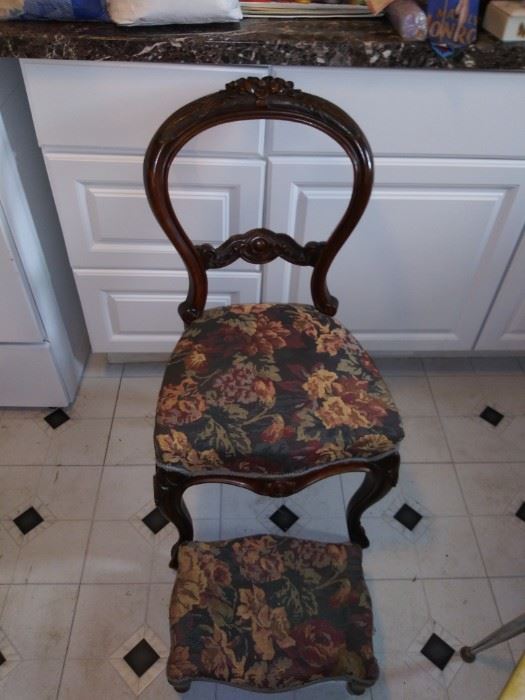 VINTAGE CHAIR WITH OTTOMAN