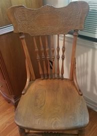 PRESSED BACK CHAIR