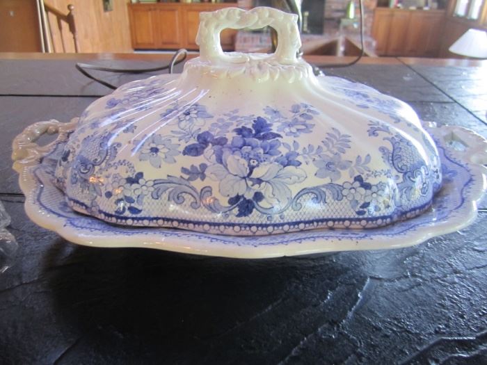 COVERED DISH