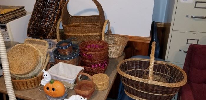 Collection of baskets