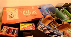 Old clue game. Great for someone collecting the vintage games.