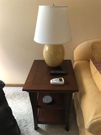 End table matching with another matching lamp