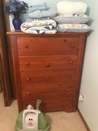 Matching chest of drawers