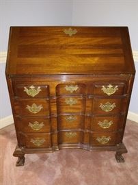 Secretary with mild serpentine front