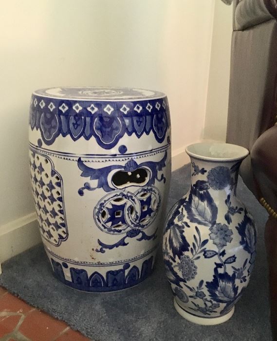 Blue and white Garden Seat and vase