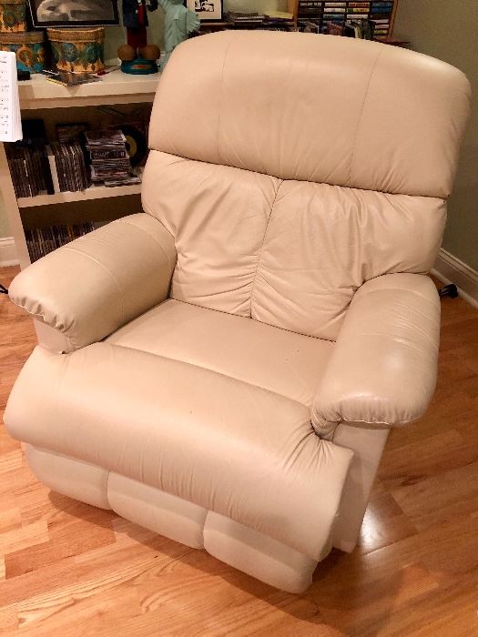 And Another - this one a recliner...
