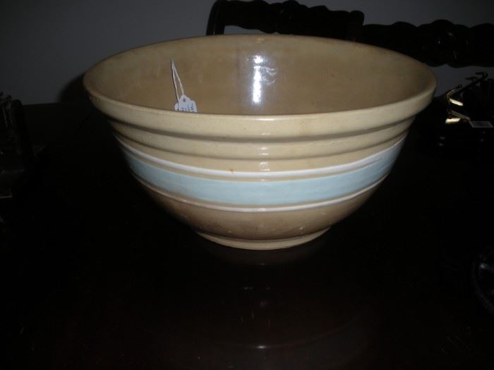 yellow ware pottery mixing bowl large