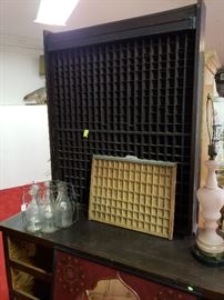 Printer's tray, motel key case