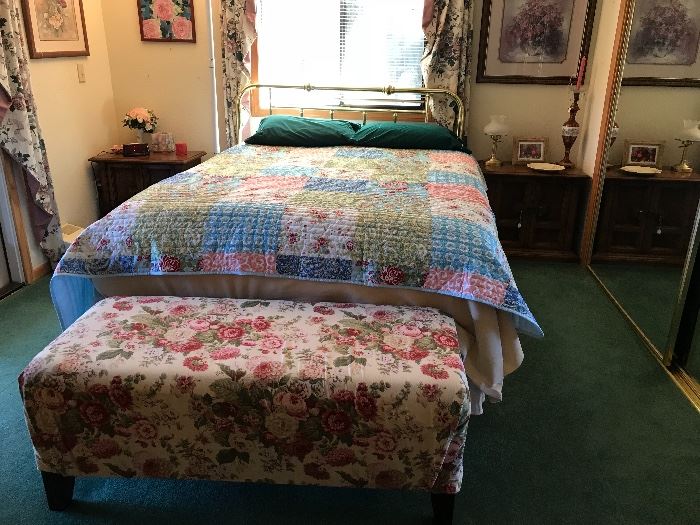 QUEEN bedroom furniture.  Queen Bed, Pillow topMattress, Box Springs, Frame and Head Board.  Darling Bedroom Bench