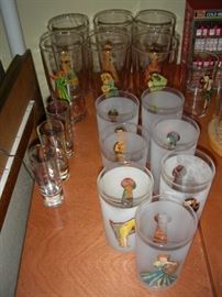 Naughty glasses! Don't look through the keyhole unless you're over 18!