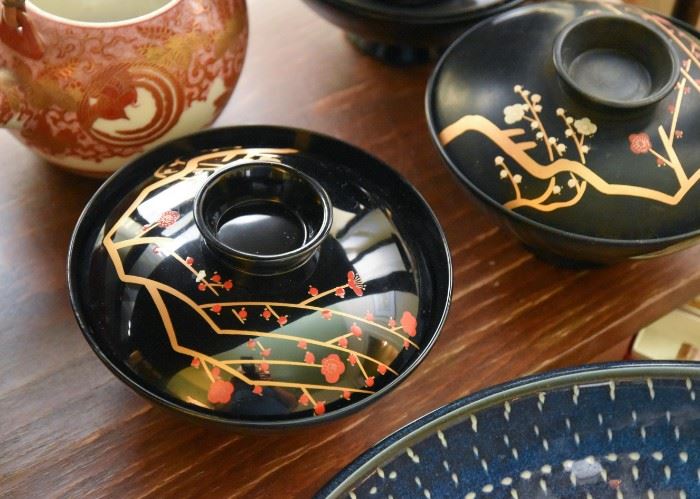 Japanese Covered Soup Bowls