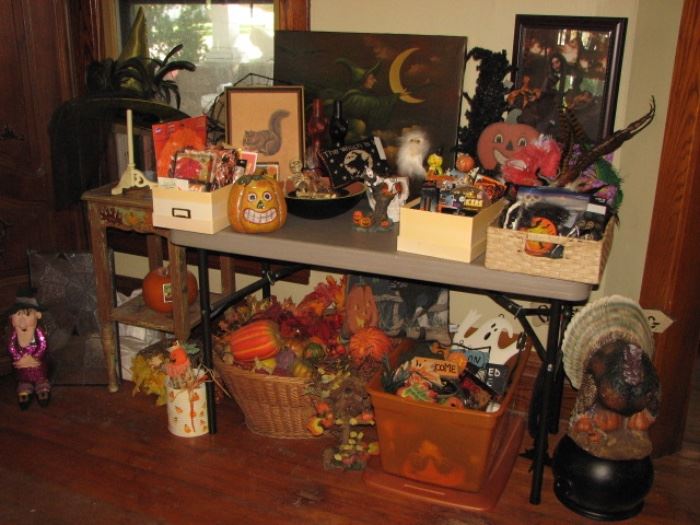 Vintage Halloween & harvest season decor