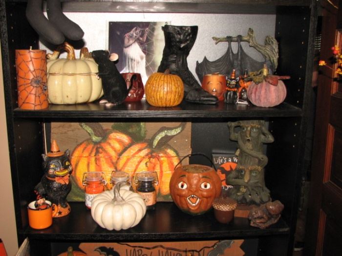 Vintage Halloween & harvest season decor