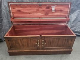 Lane Cedar Chest