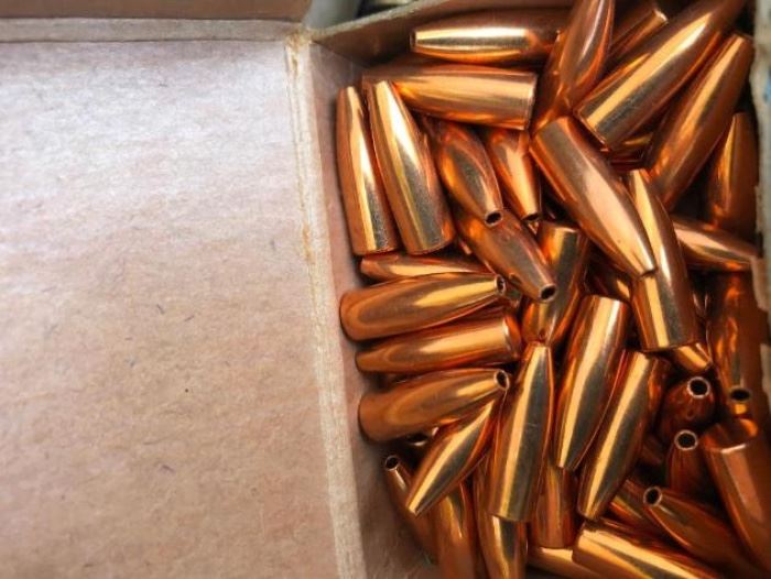 Remington Shotgun stock, brass and reload