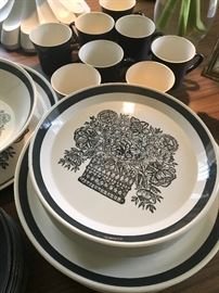 Set of Crown Lynn Forma Grey Bouquet dishes, service for 8 with extra serving pieces.