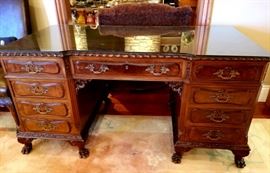 Fully restored Chippendale vintage desk