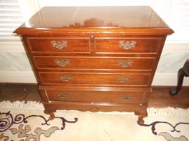 Lane Colonial Salem Cedar Chest
