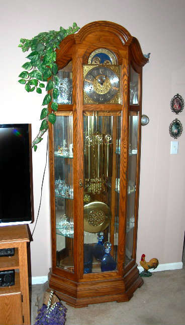 Oak Tall Case Grandfather's Grandmother's Clock. Runs & Chimes Perfectly!