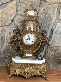 Stunning ornate mantle clock (1 of 2)