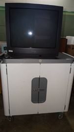 Ipad charge station on wheel