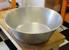 HUGE Mixing Bowl w handles Look at Pics