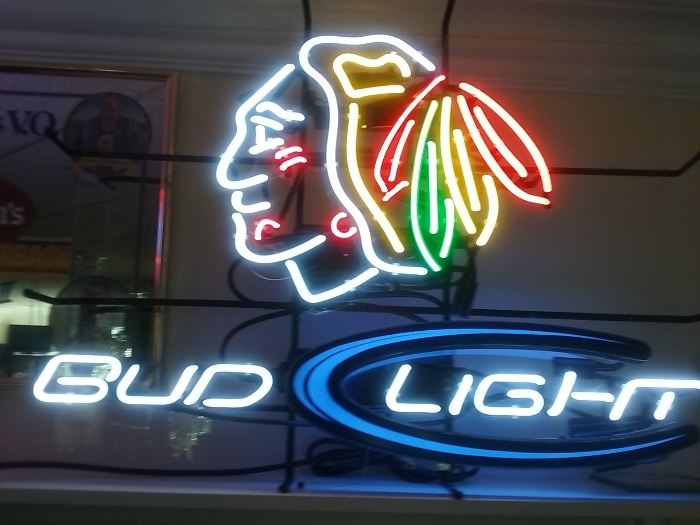 FOR HIS MANCAVE: COLLECTIBLE NEON BAR LIGHT: BLACK HAWKS BUD LIGHT: Width: 32”. Height: 24”. AWESOME GIFT!!