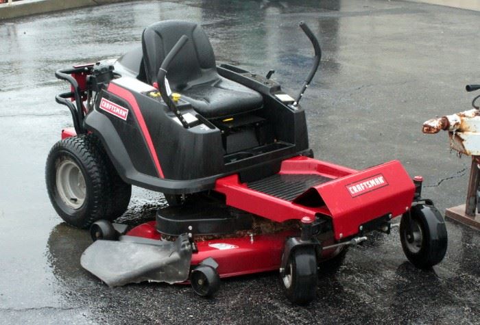 Float Like A Butterfly Sting Like A Bee Starts On 9 19 18