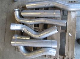 Lot of Exhaust Elbows Pipes Majority is 5 Rev