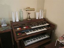 Beautiful well cared for Organ