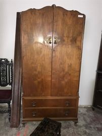 Armoire