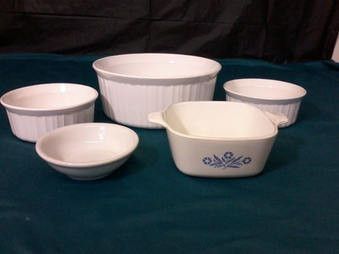 Corning Ware Baking Dishes          http://www.ctonlineauctions.com/detail.asp?id=759997