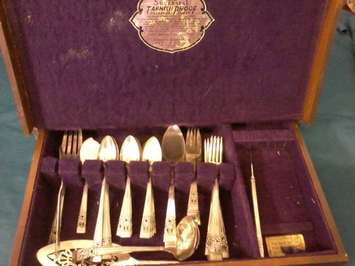  Silver Plated Flatware           http://www.ctonlineauctions.com/detail.asp?id=760009
