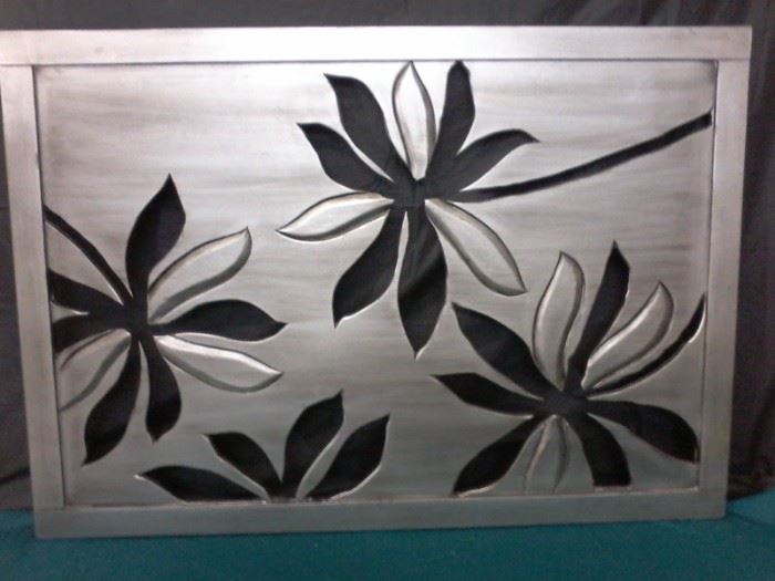 Decorative Wooden Wall Art      http://www.ctonlineauctions.com/detail.asp?id=760042