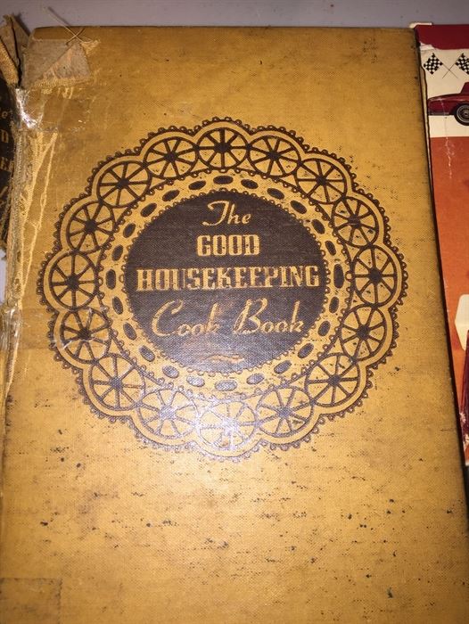 1942 The Good Housekeeping Cook Book