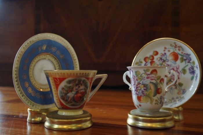 Vintage teacups and saucer with stands