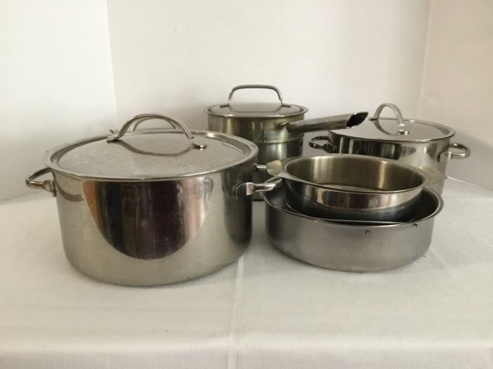 Cuisinart Pots and Inserts https://ctbids.com/#!/description/share/49254