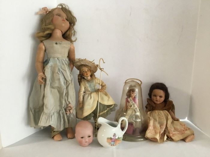 Antique Doll Collection and Pitcher    https://ctbids.com/#!/description/share/49267