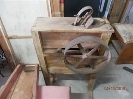Corn Sheller
