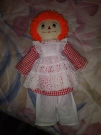 Vintage Raggedy Ann doll