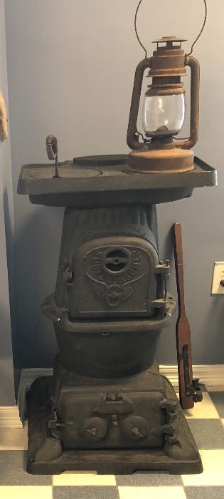 Vintage Smoke Consumer RR caboose potbelly stove