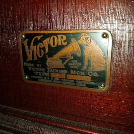 Plaque on the Victor VI identifying  it as Type 6 