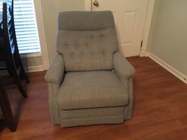 La-Z-boy rocker recliner - cloth