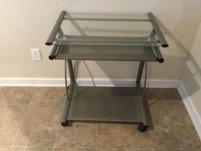 Small rolling table