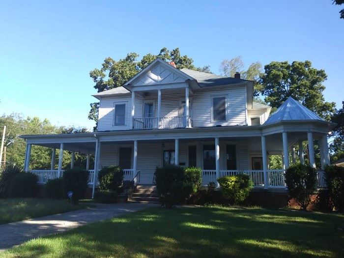 !!3 DAY ATLANTA ESTATE SALE AT MADEA'S HOUSE !!! starts on 10/4/2018