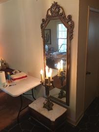 Lovely entry console with tall mirror and Vintage brass lamp