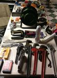 Pipe wrenches